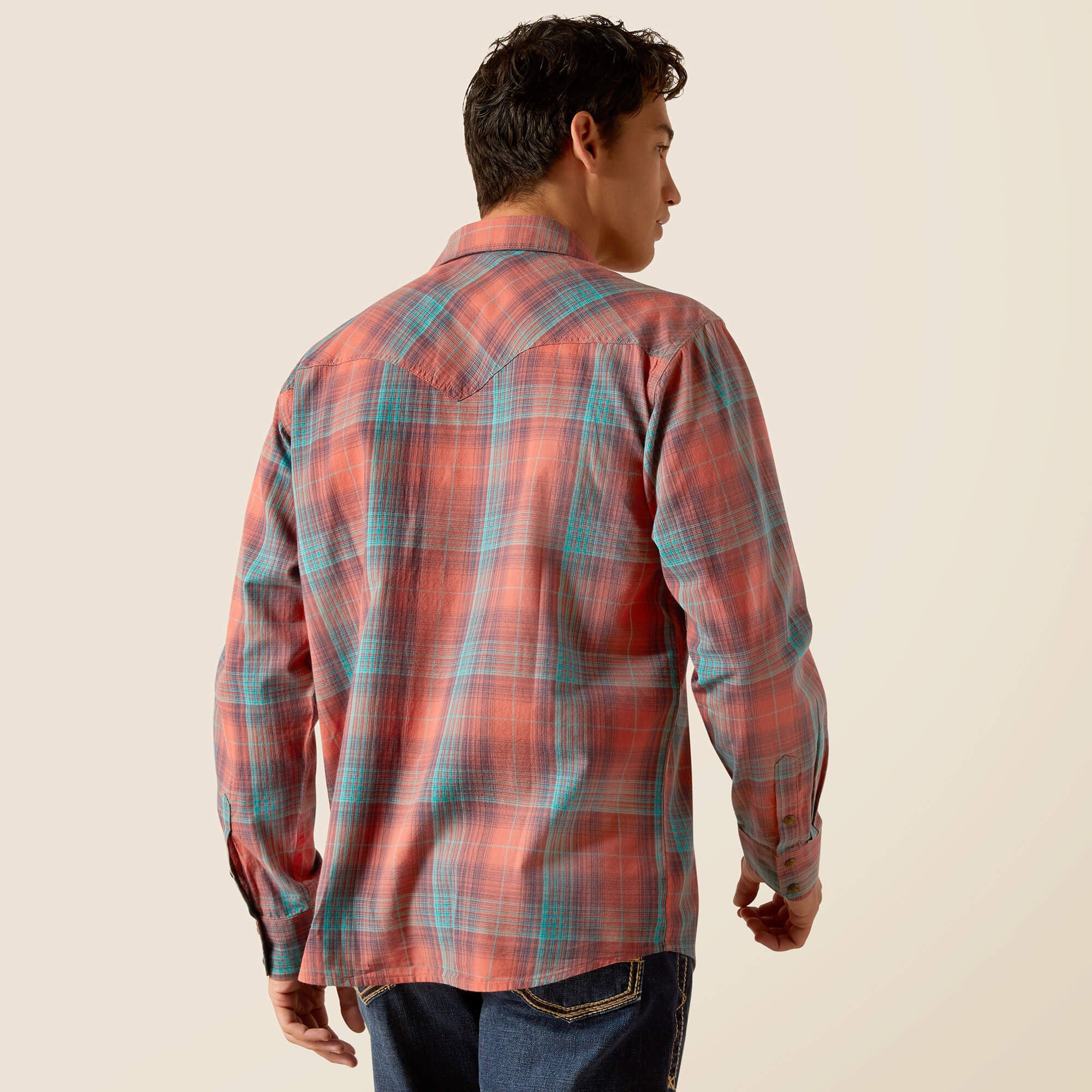 Ariat Men's Hernan Retro Fit Snap Front Shirt.