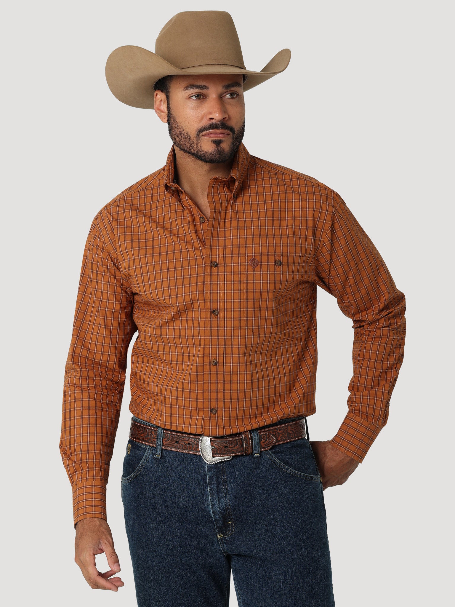 Wrangler Men's George Strait Brown Button Down Shirt.