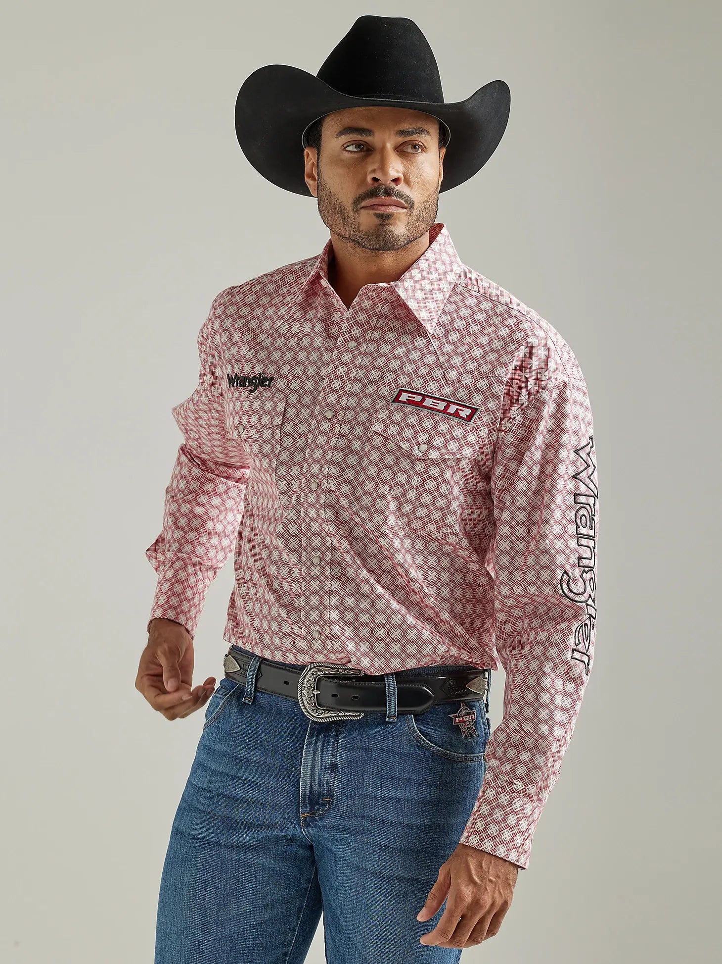 Wrangler Men's Logo Snap Front Shirt.