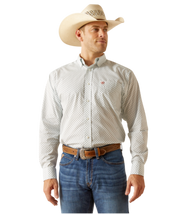 Ariat Men's Wrinkle Free White Long Sleeve Shirt