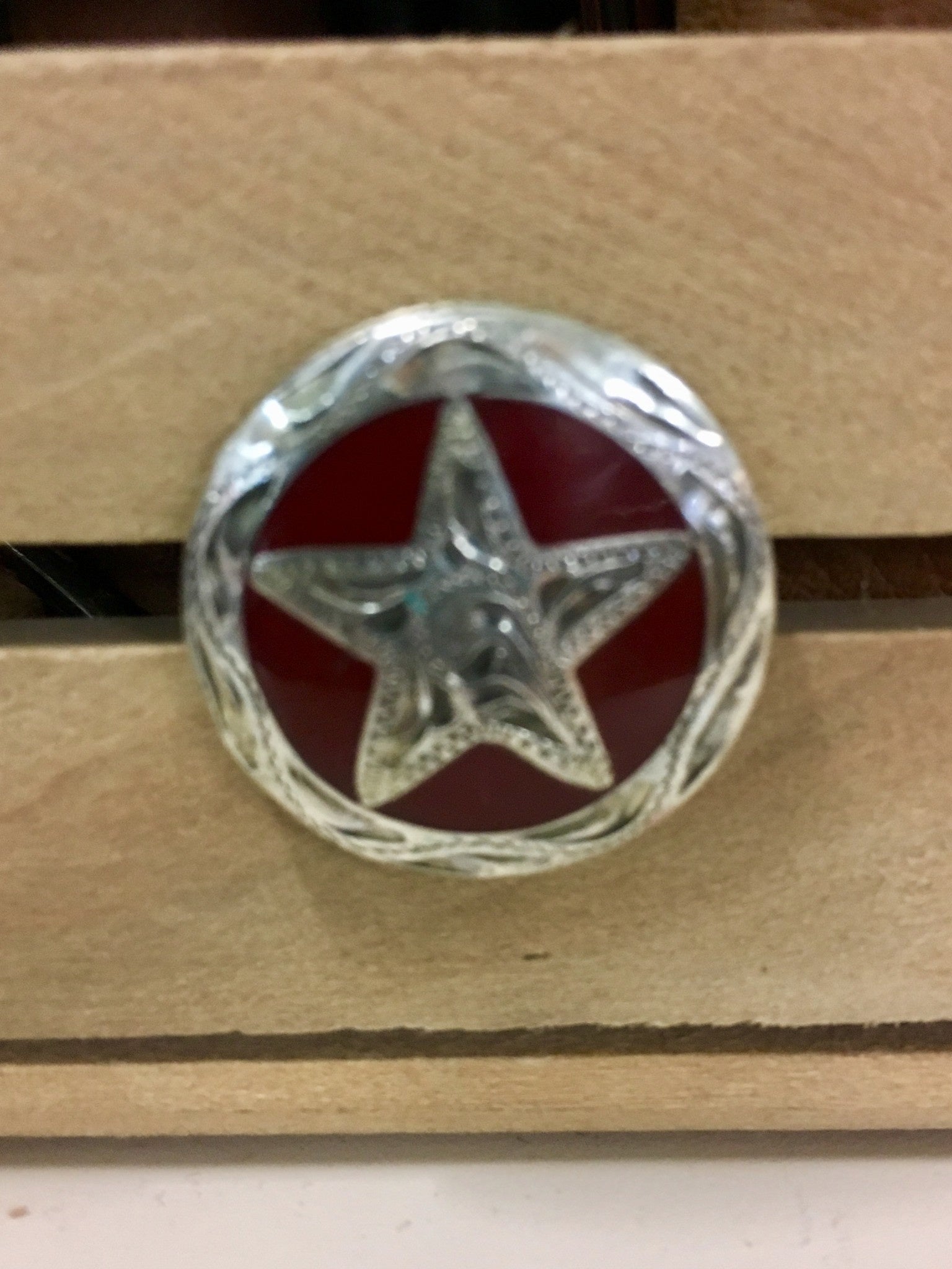 Medium Red Star Screw Conchos