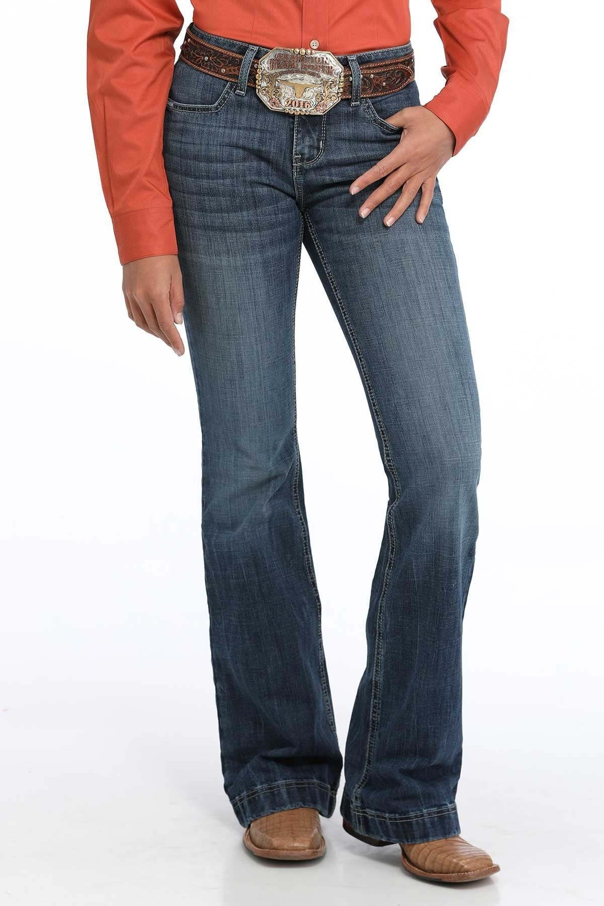 Cinch Women's Slim Fit Lynden Jeans.