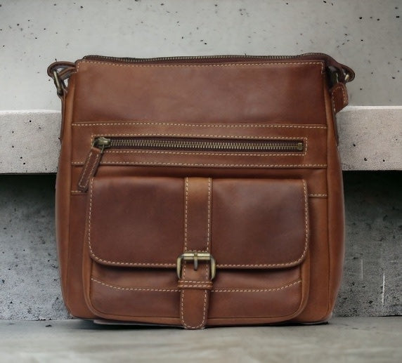 Rugged Earth Leather Purse.