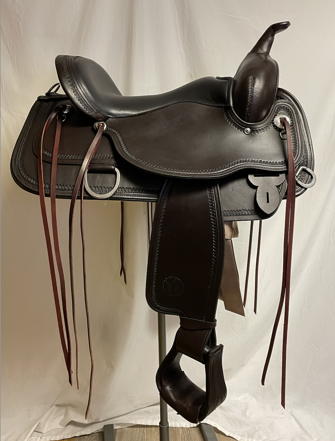 High Horse 16" Topeka Trail Saddle.