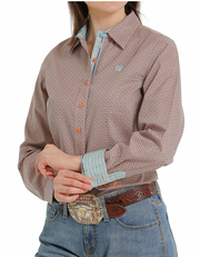 Cinch Women's Coral Patterned Long Sleeve Shirt