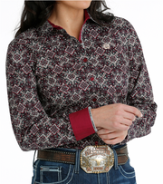 Cinch Women's Geometric Pattern Shirt