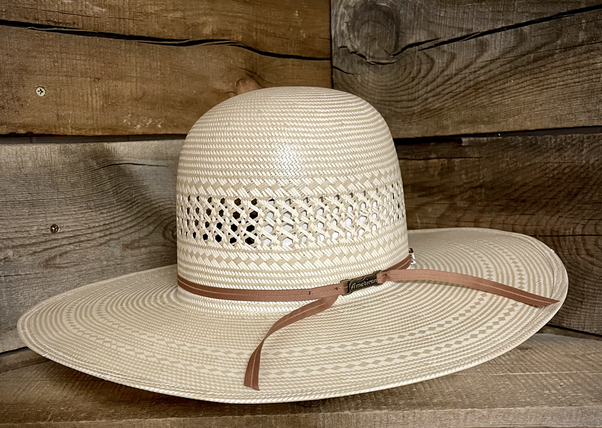 American 7700 4 1/2" Straw Hat.