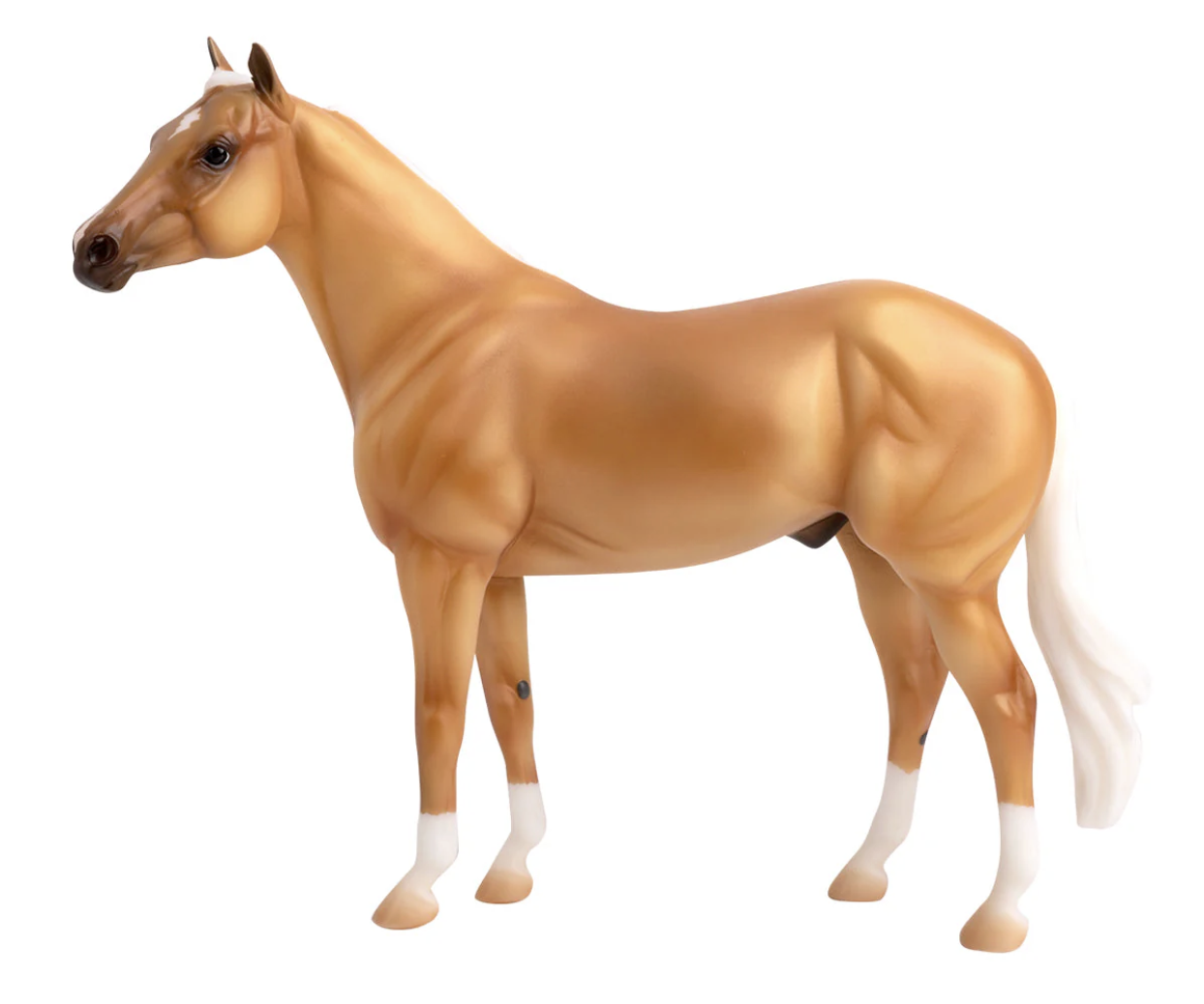 Breyer Horses The Ideal Series Palomino Horse