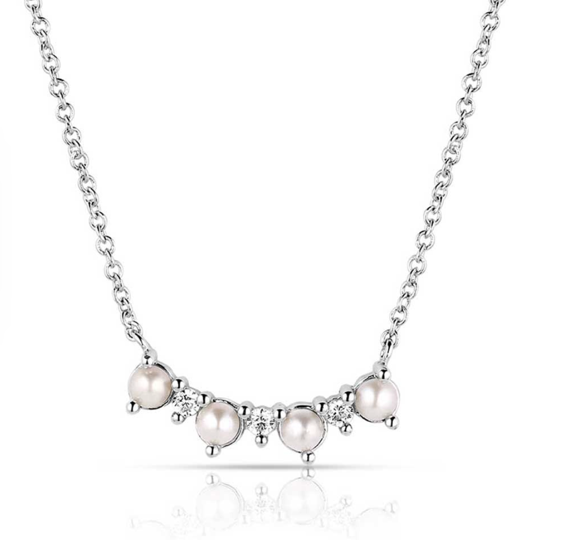 Montana Silversmiths Pure Perfection Pearl Necklace